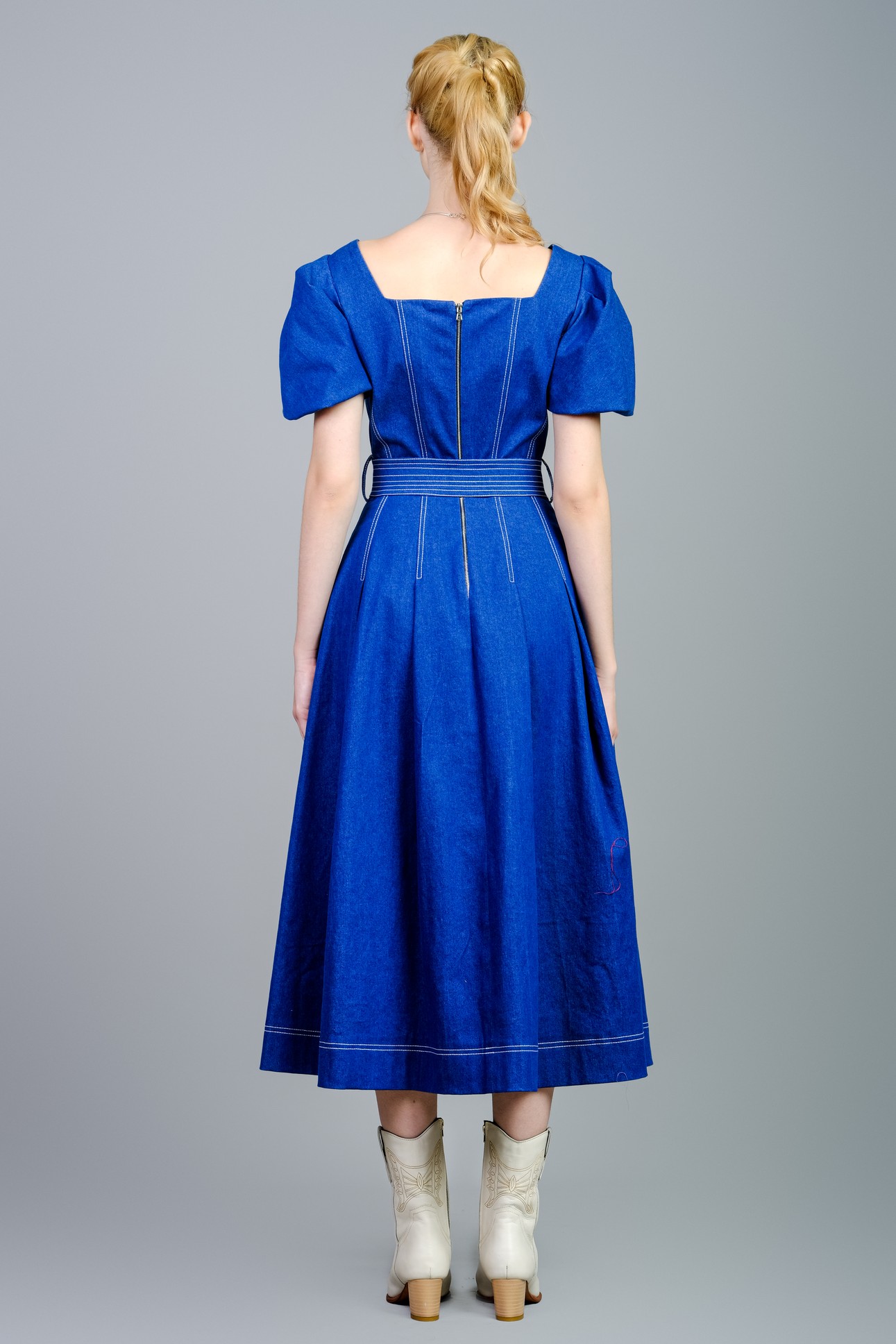 denim flare dress with sleeves boohoo Women's Petite Flare Sleeve Denim Shift Dress in Blue